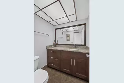 307 Wellington C, West Palm Beach, FL 33417 - Photo 10