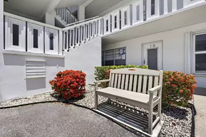 307 Wellington C, West Palm Beach, FL 33417 - Photo 2
