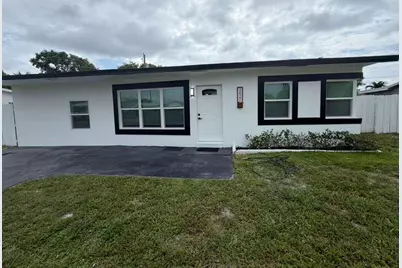 2620 NE 7th Terrace, Pompano Beach, FL 33064 - Photo 2