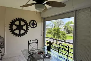 25 SE 13th St, Boca Raton, FL 33432 - Photo 8