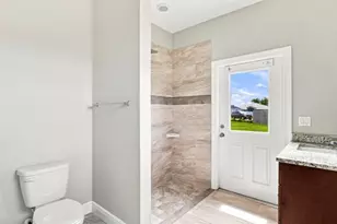 5866 NW Mesa Cir, Port Saint Lucie, FL 34986 - Photo 30