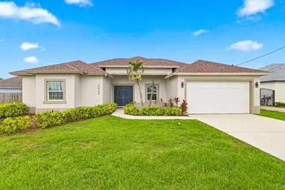 5866 NW Mesa Circle, Port Saint Lucie, FL 34986 - Photo 2
