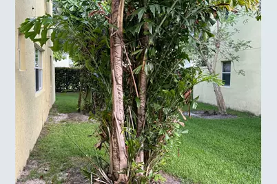 1191 Imperial Lake Road, West Palm Beach, FL 33413 - Photo 4