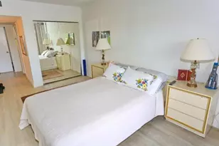 2801 N Palm Aire Dr, Pompano Beach, FL 33069 - Photo 24