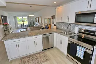 2801 N Palm Aire Dr, Pompano Beach, FL 33069 - Photo 18