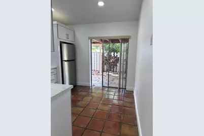 19823 NW 64th Place, Hialeah, FL 33015 - Photo 4