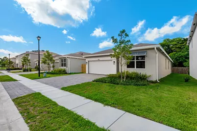 1872 NW 6th Court, Pompano Beach, FL 33069 - Photo 2