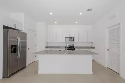 1872 NW 6th Court, Pompano Beach, FL 33069 - Photo 10