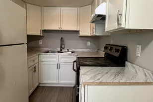 105 NE 6th Ave, Boynton Beach, FL 33435 - Photo 8