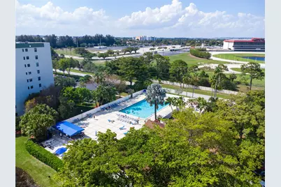 2240 N Cypress Bend Drive #802, Pompano Beach, FL 33069 - Photo 24