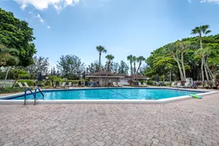 2651 S Course Dr, Pompano Beach, FL 33069 - Photo 18