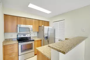 1385 Crystal Way, Delray Beach, FL 33444 - Photo 12