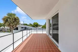 2812 NE 27th St, Lighthouse Point, FL 33064 - Photo 32