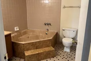 15690 SW 82nd Cir Ln, Miami, FL 33193 - Photo 14