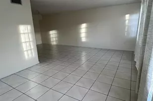 15690 SW 82nd Cir Ln, Miami, FL 33193 - Photo 28