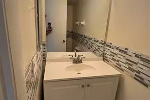 15690 SW 82nd Cir Ln, Miami, FL 33193 - Photo 32