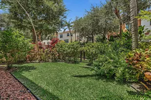 5575 NE Trieste Way, Boca Raton, FL 33487 - Photo 10