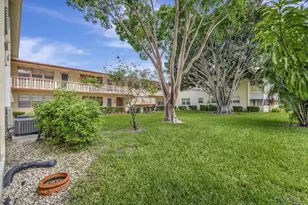 28 Camden B, West Palm Beach, FL 33417 - Photo 14