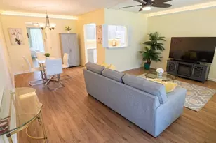 68 Brighton B, Boca Raton, FL 33434 - Photo 2