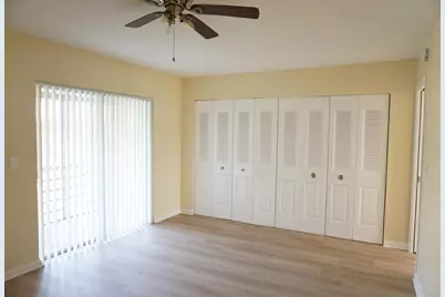 369 Sheffield O, West Palm Beach, FL 33417 - Photo 10