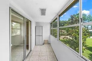 52 Kingswood C, West Palm Beach, FL 33417 - Photo 18