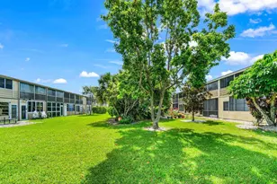 52 Kingswood C, West Palm Beach, FL 33417 - Photo 22