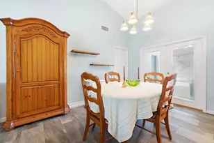 14253 Snowberry Dr, Wellington, FL 33414 - Photo 8