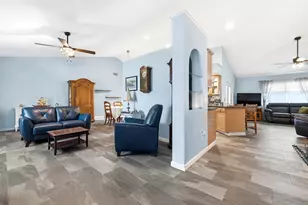 14253 Snowberry Dr, Wellington, FL 33414 - Photo 4