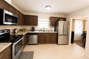 882 SE Walters Terrace, Port Saint Lucie, FL 34983 - Photo 10