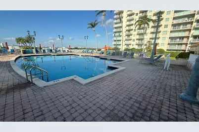 3020 NE 32nd Avenue #623, Fort Lauderdale, FL 33308 - Photo 2