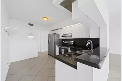 105 Lake Emerald Drive #706, Oakland Park, FL 33309 - Photo 10