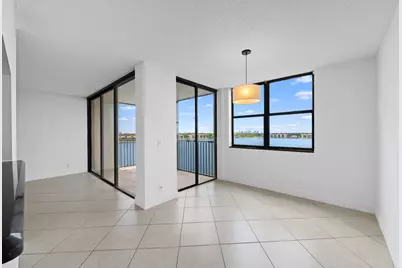 105 Lake Emerald Drive #706, Oakland Park, FL 33309 - Photo 6