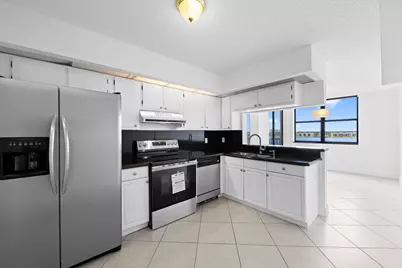 105 Lake Emerald Drive #706, Oakland Park, FL 33309 - Photo 8