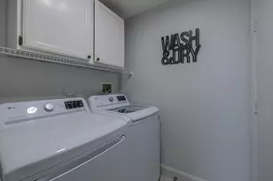 10275 Grove Ln, Cooper City, FL 33328 - Photo 24