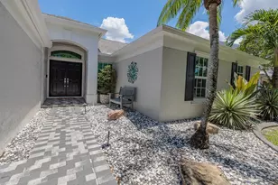 10275 Grove Ln, Cooper City, FL 33328 - Photo 6