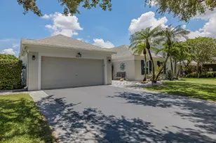 10275 Grove Ln, Cooper City, FL 33328 - Photo 2