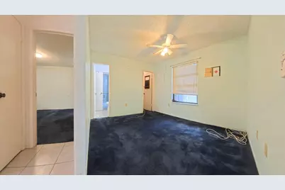 372 NW Airoso Boulevard, Port Saint Lucie, FL 34983 - Photo 10