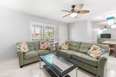 317 Knotty Pine Circle #D-2, Greenacres, FL 33463 - Photo 4
