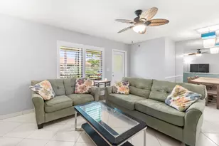 317 Knotty Pine Cir, Greenacres, FL 33463 - Photo 4