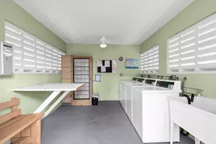 2930 Crosley Dr E, West Palm Beach, FL 33415 - Photo 32
