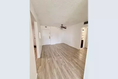 12500 NE 15th Avenue #516, North Miami, FL 33161 - Photo 4