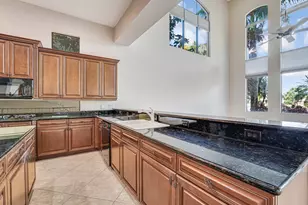 10513 Versailles Blvd, Wellington, FL 33449 - Photo 16