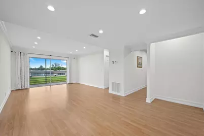 190 Lake Evelyn Drive #190, West Palm Beach, FL 33411 - Photo 1