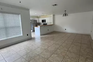 1733 Pointe W Wy, Vero Beach, FL 32966 - Photo 10