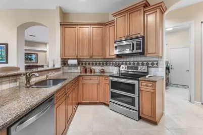 11130 Silver Ridge Street, Wellington, FL 33449 - Photo 8