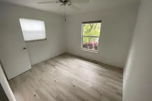 209 Coventry St, Boca Raton, FL 33487 - Photo 12