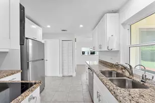 6396 Whispering Wind Way, Delray Beach, FL 33484 - Photo 10
