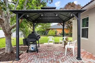 265 SW Dalton Cir, Port Saint Lucie, FL 34953 - Photo 22