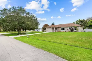 265 SW Dalton Cir, Port Saint Lucie, FL 34953 - Photo 2
