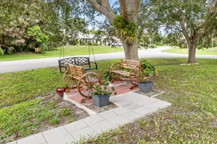 265 SW Dalton Cir, Port Saint Lucie, FL 34953 - Photo 26